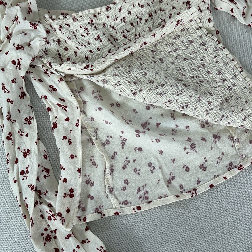 Reformation Reign Top - Picture 6 of 7